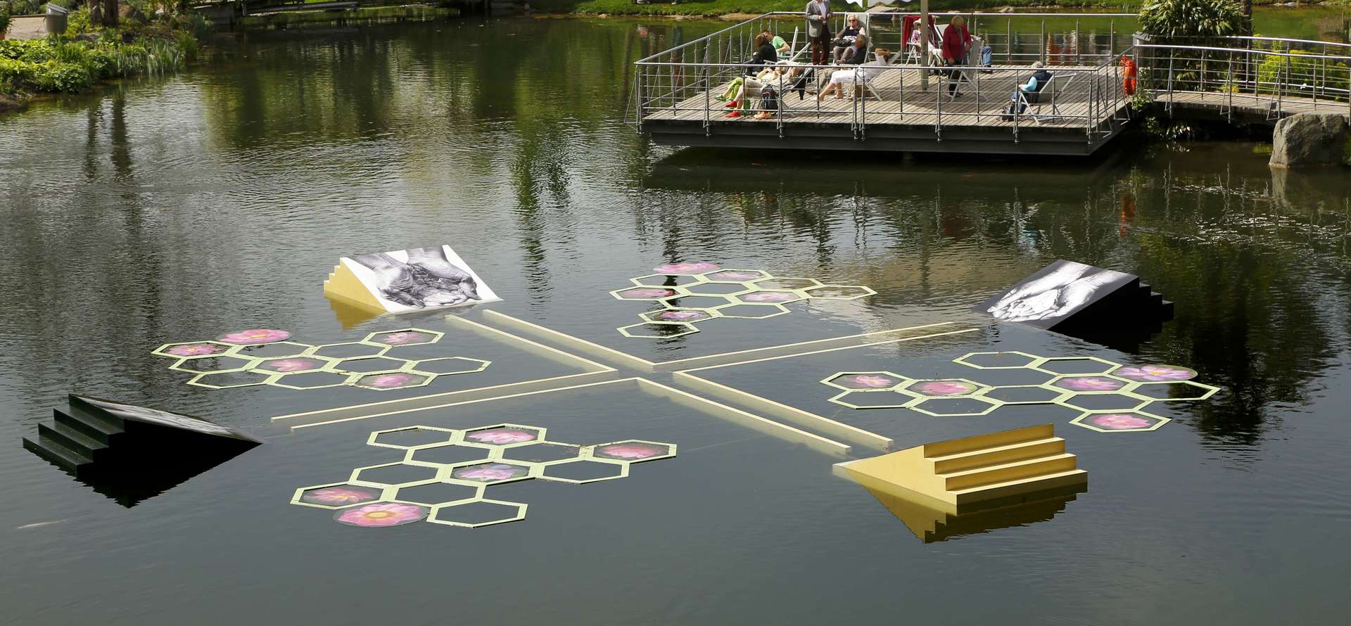 Waterblooming